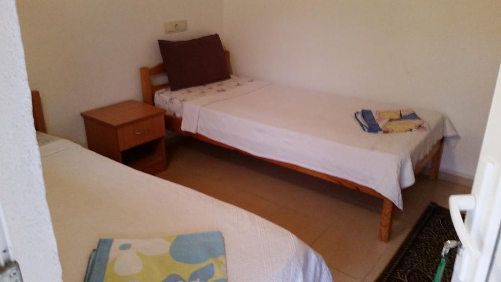 Bed and Breakfast George House Faralya Exteriér fotografie